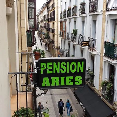 Pension Aries-2