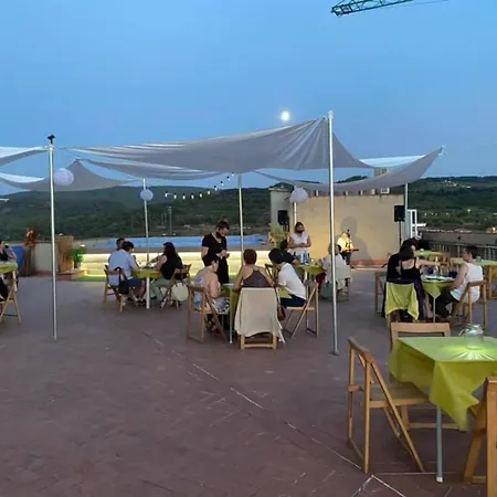 Hotel Fonda Neus-2