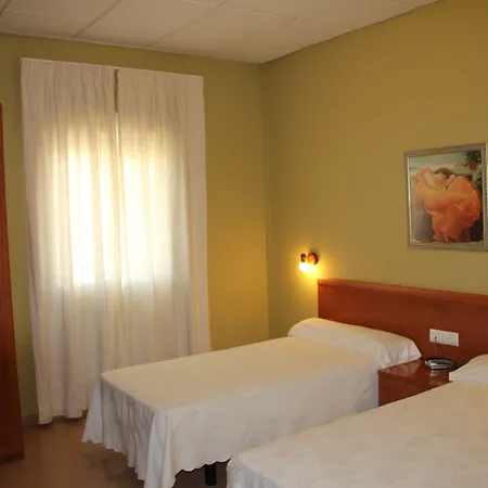 Hotel Dora-3