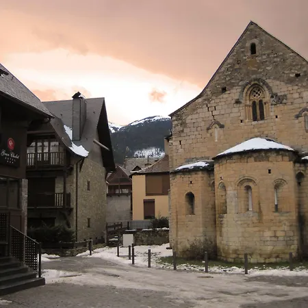 GRAN CHALET Hotel&Petit SPA-2