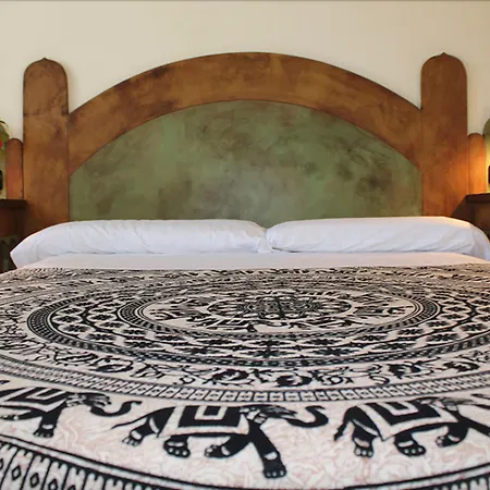 Hostal Alhambra-2