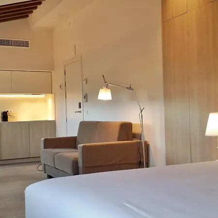 San Lorenzo Suites-3