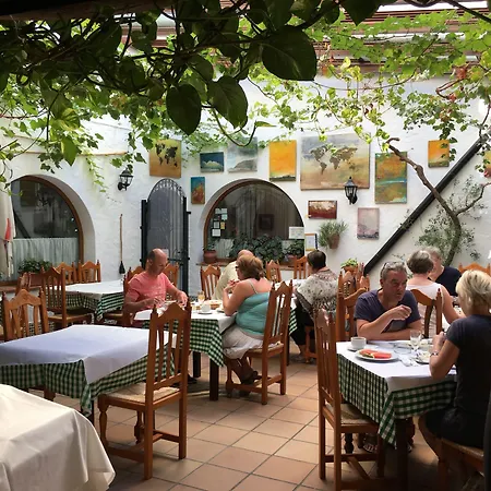 Hotel Restaurante Blanco y Verde-3