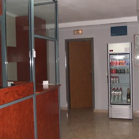 Hostal Isla Cristina Mataro-2