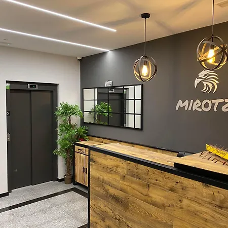 Mirotza Rooms And Apartments-2