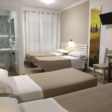 Hostal Puerto Beach-3