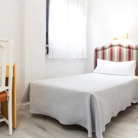 Hotel Tibur-3