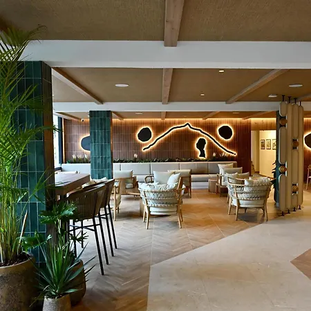 Radisson Resort & Residences Tenerife - Adults Only-3