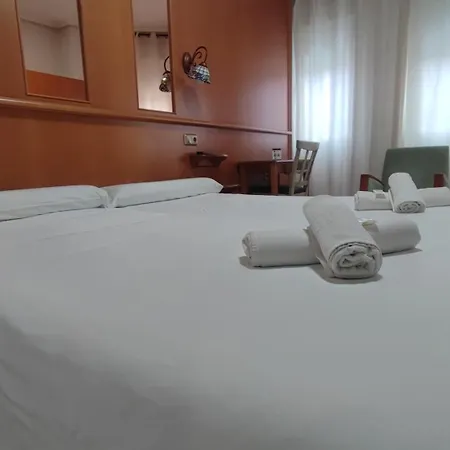 Hotel Aro'S-2