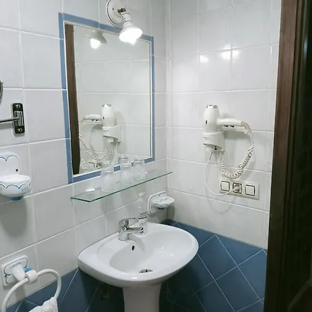 Hostal Rocio-3