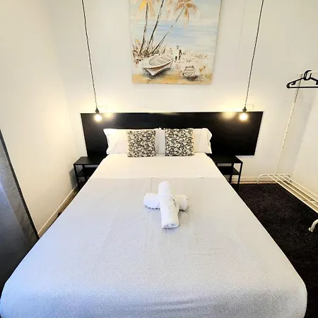 Ayz Javier Cabrini - Auto Check-In Property-3