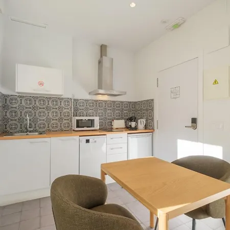 Gorgeous Apt With A Large Private Terrace-2
