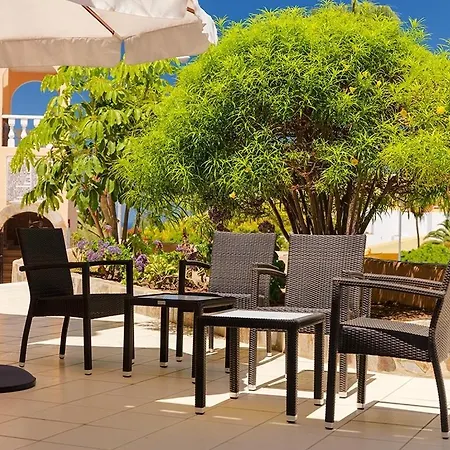 Paradise Court Aparthotel-2