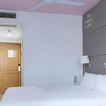 Erase Un Hotel-2