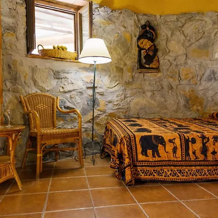Hotel Selwo Lodge - Animal Park Tickets Included-2