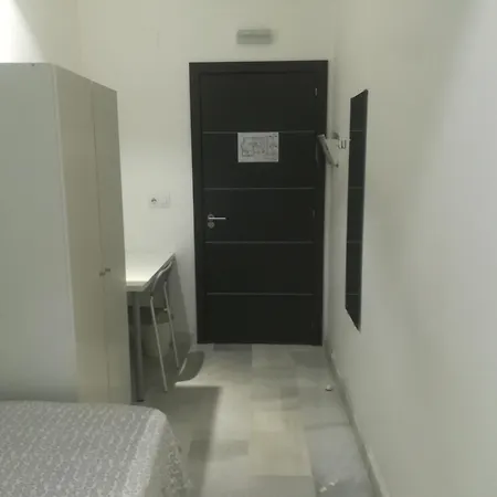 Hostel Central Sevilla-2