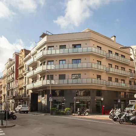 Feelathome Plaza Apartments-2