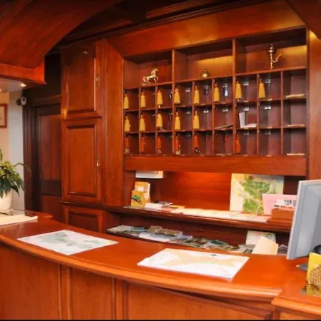 Hotel Edelweiss-2