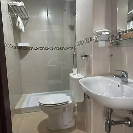 Hostal Victoria Mar-3