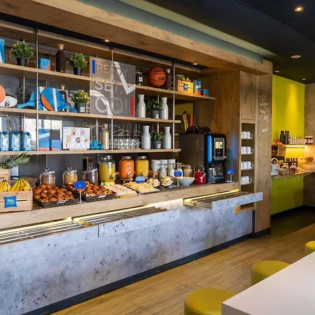 Ibis Budget Barcelona Viladecans-3