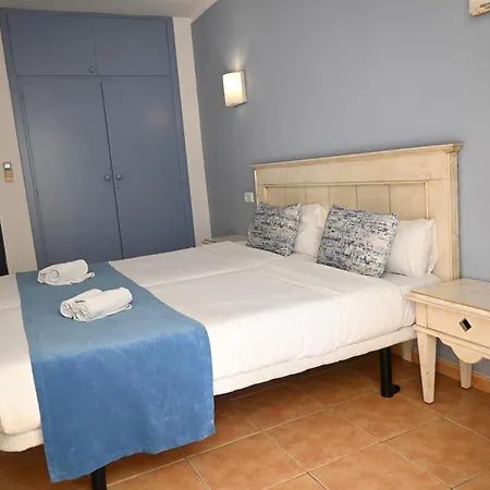Hostal Hpc Porto Colom-3