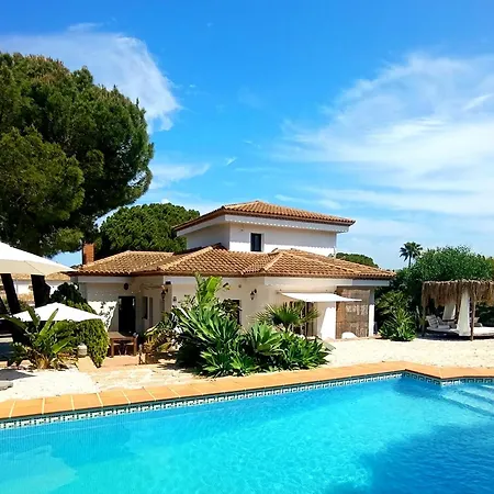 B&B Villa Pinos Málaga-2