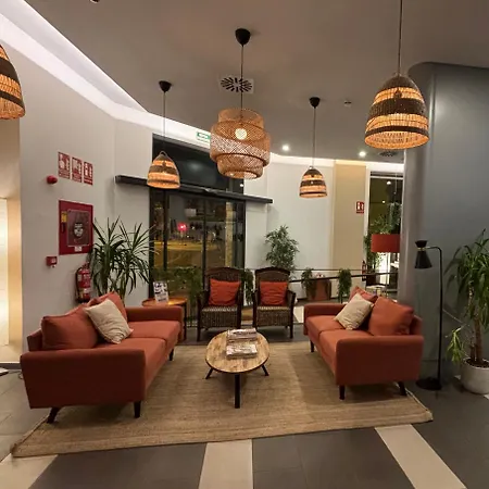 Hotel BESTPRICE Girona-3