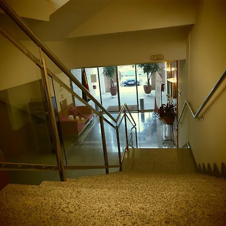 Hotel Isur Llerena-3