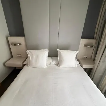 Hotel Avenida 31-2