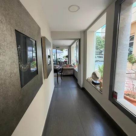 Hotel Avenida 31-3