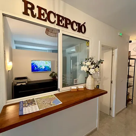 Hostal Del Mar-3
