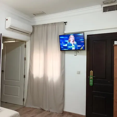 Hostal PILAS ALCARAYÓN-2