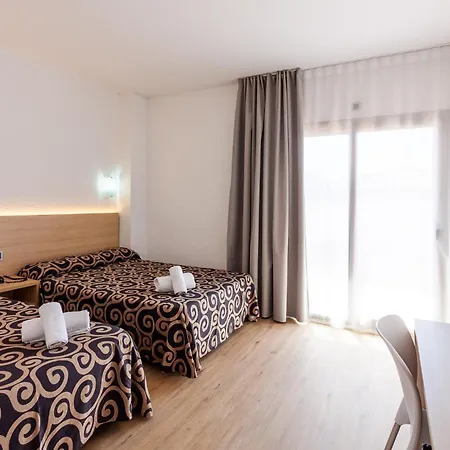 Tossa Beach Center-2