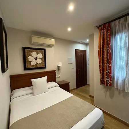 Hostal Rodri (Adults Only)-2
