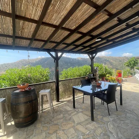 Casira, casitas en gastenkamers, Viñuela, Andalucía-2