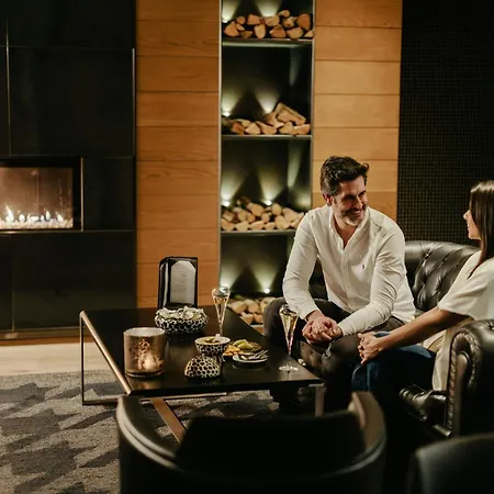 Hotel AC Baqueira Ski Resort, Autograph Collection-2