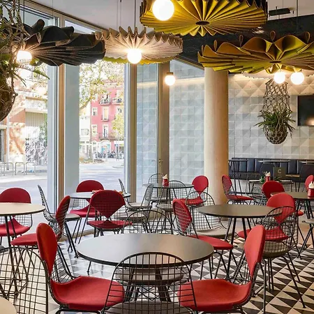Ibis Barcelona Plaza Glòries 22@-2