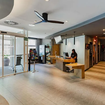 Ibis Barcelona Castelldefels-3