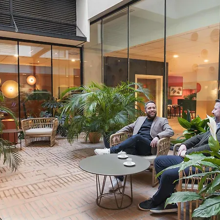 Ibis Styles Sevilla City Santa Justa-2