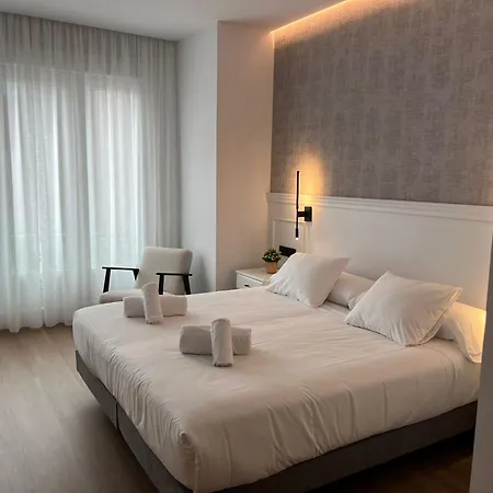 Príncipe de Vergara Rooms-3