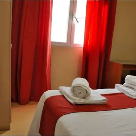 Hostal Falfes-3