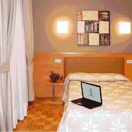 Hostal Arotza-2