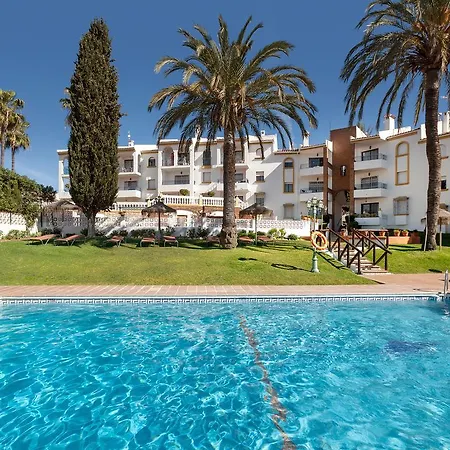 Crown Resorts Club La Riviera-3