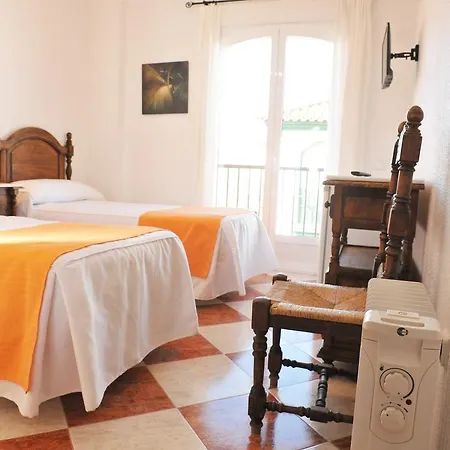 Hostal Puerto Lepe-3