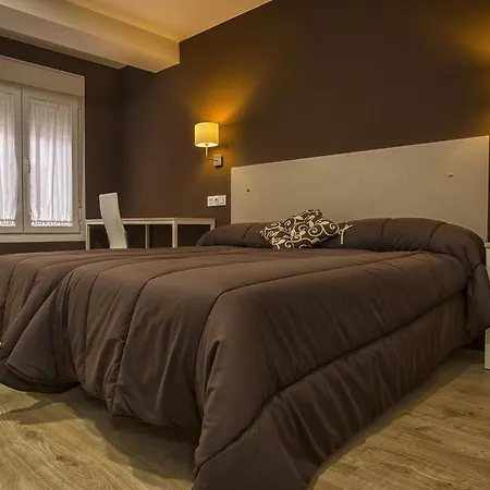 Hostal Elvira-3