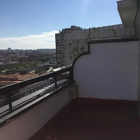 Hotel Madrid Rio-2