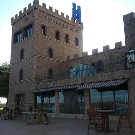 Hotel Viñedos y Bodegas El Castillo-2