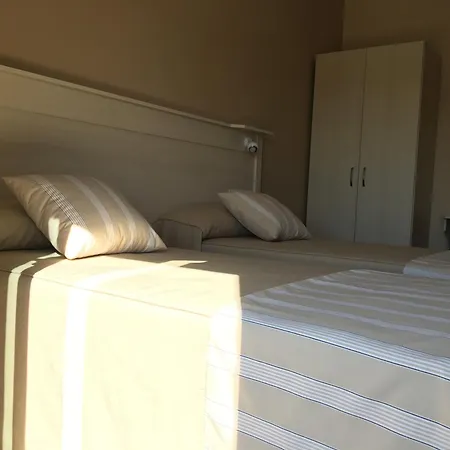 Hostal Los Encinares-2