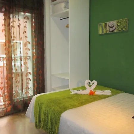 Madrid City Rooms-2