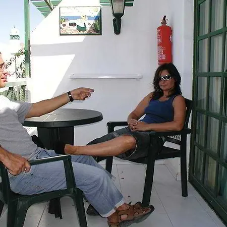Apartamentos Playa Pocillos-3